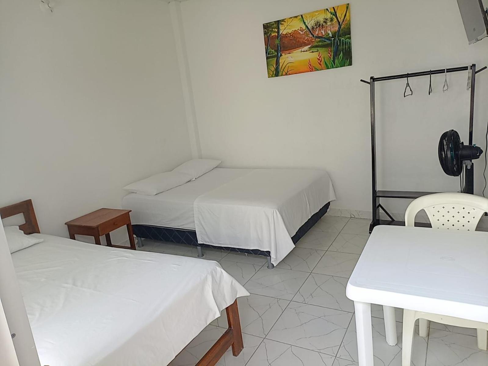 Hotel Heliconias Leticia Exterior foto